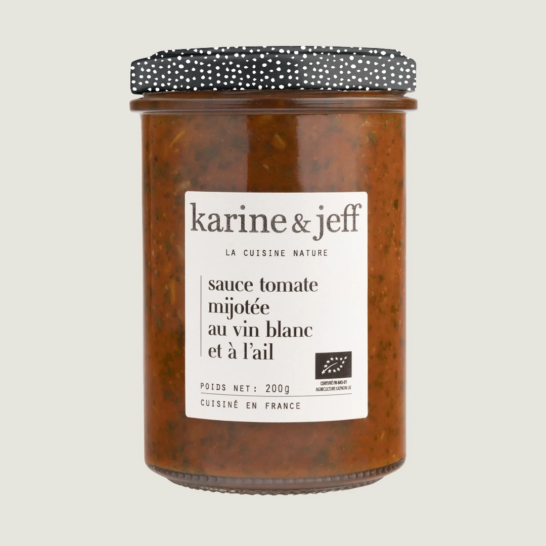 Salsa di pomodoro sfumata al vino bianco e aglio